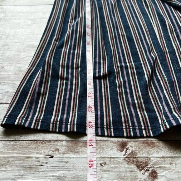 BCBGeneration Blue Striped Midi Faux Wrap Dress Size Small - Picture 9 of 9